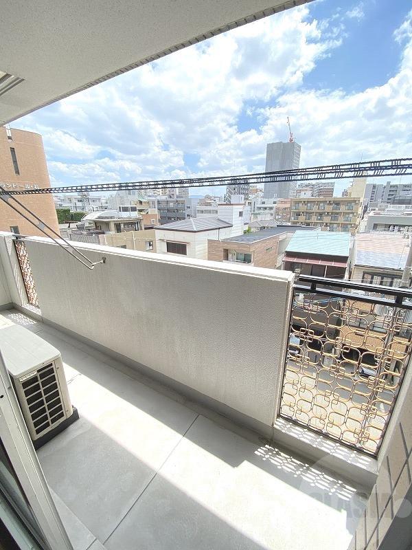 13/26 バルコニー