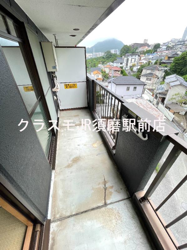 16/27 バルコニー