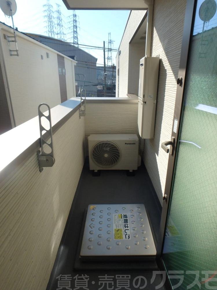 16/26 バルコニー