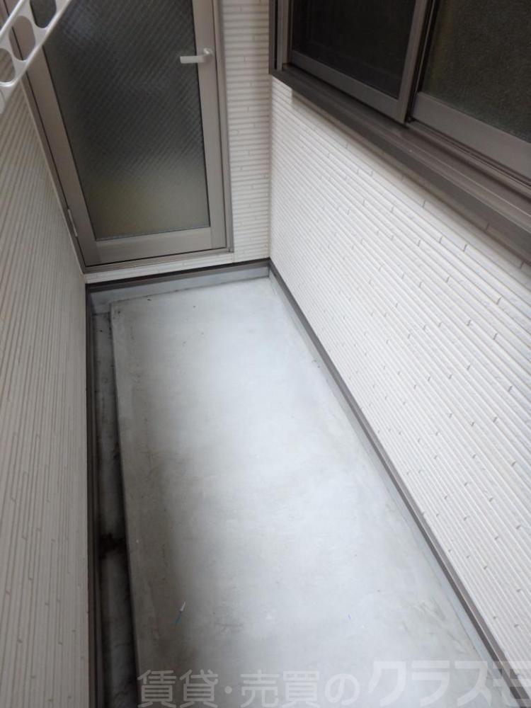 16/28 バルコニー