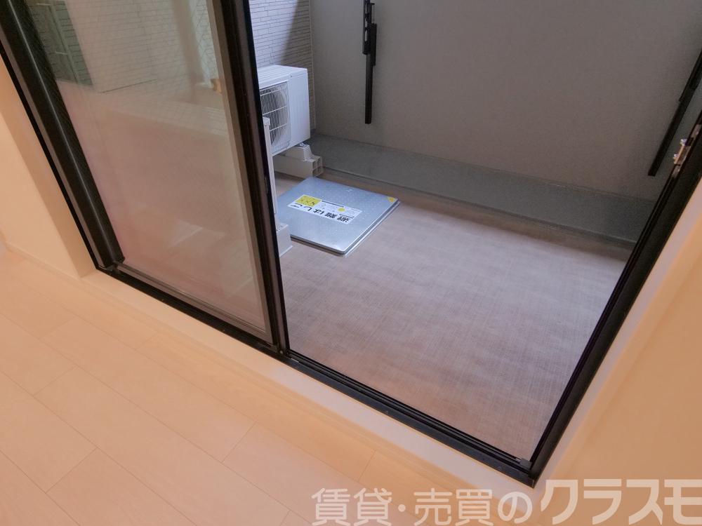 23/30 バルコニー