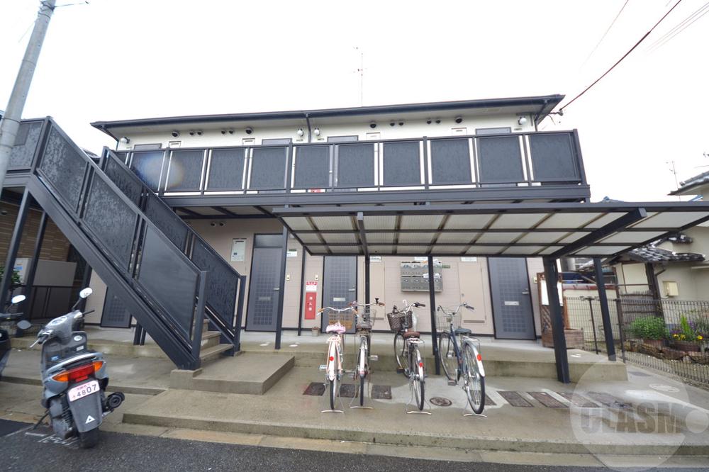 21/29 エントランス