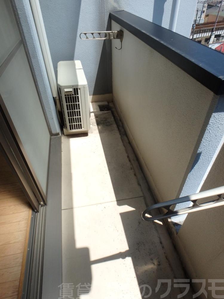 13/28 バルコニー