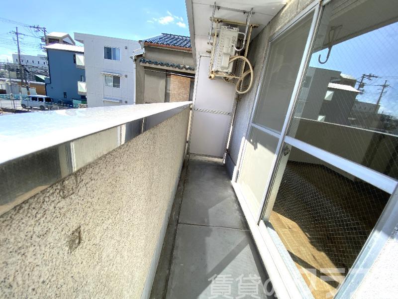 14/23 バルコニー