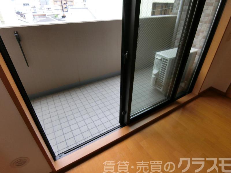 23/30 バルコニー