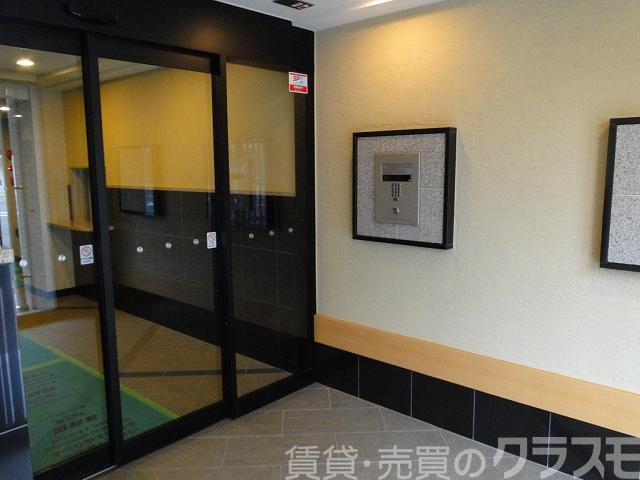 29/30 エントランス