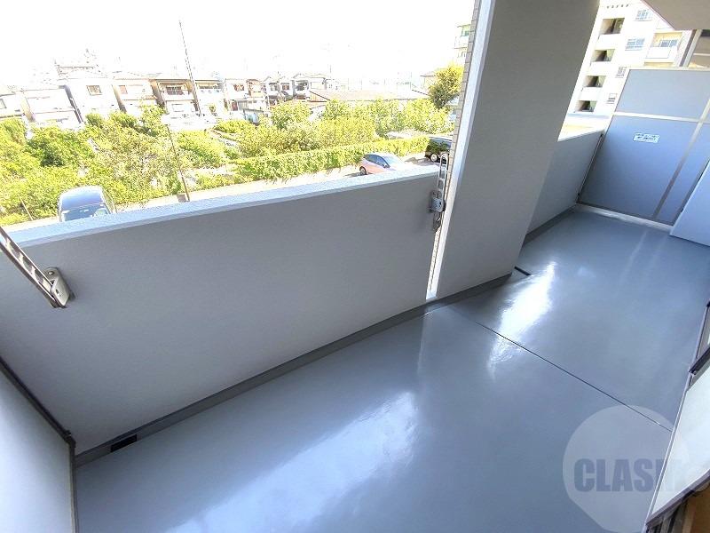 14/23 バルコニー