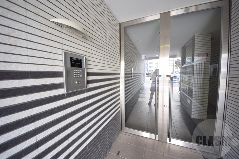 17/25 エントランス