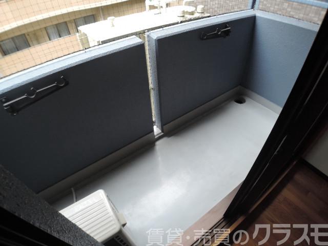 25/30 バルコニー