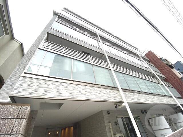 16/28 エントランス