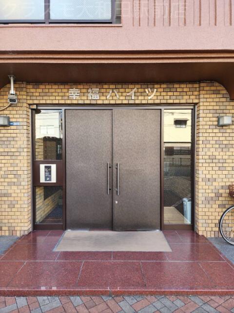 3/3 エントランス