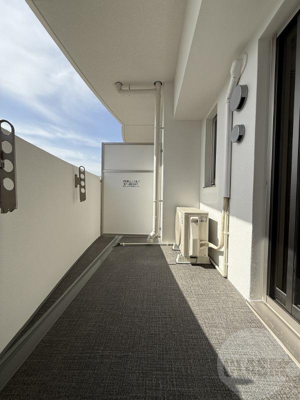 13/30 バルコニー