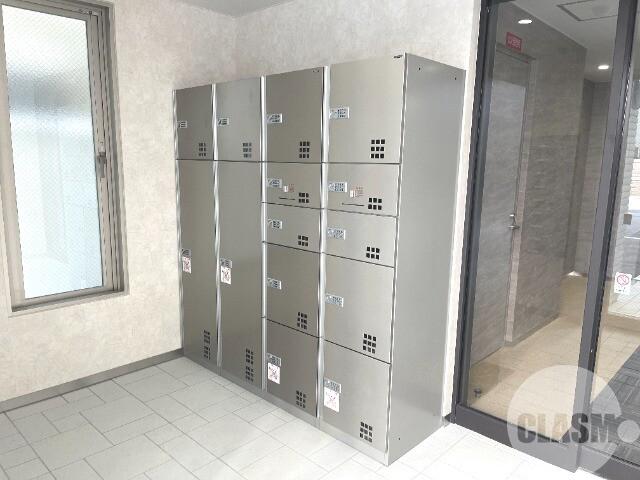 21/27 エントランス