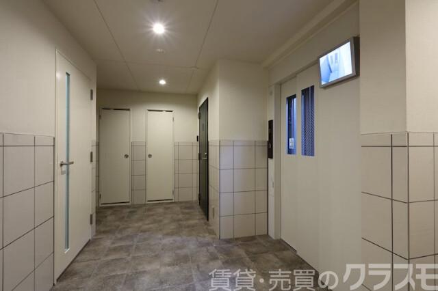 29/30 エントランス