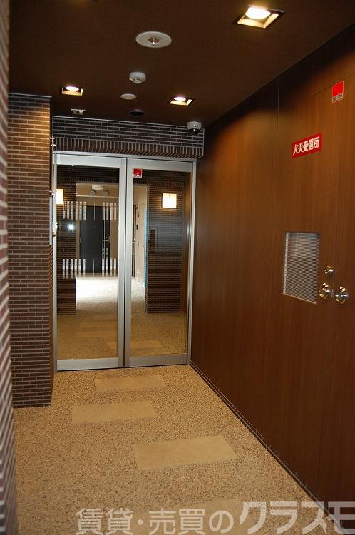 29/30 エントランス