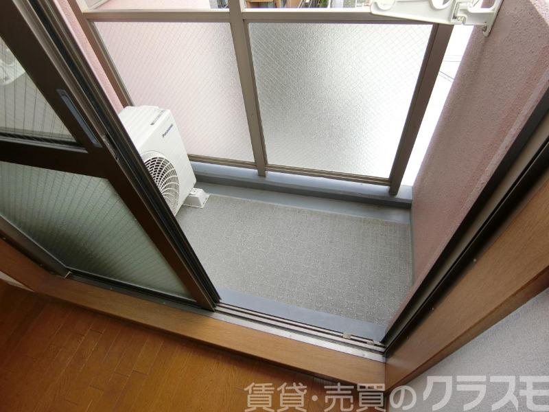 25/30 バルコニー