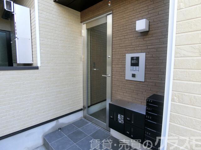 29/30 エントランス