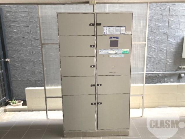 20/26 エントランス