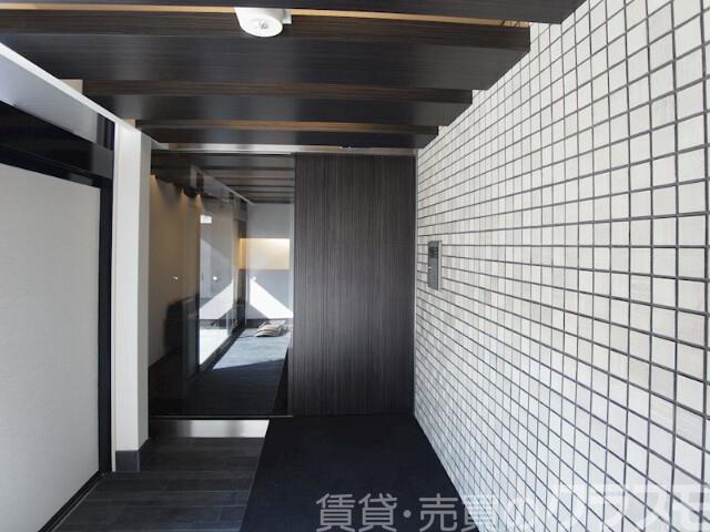 29/30 エントランス