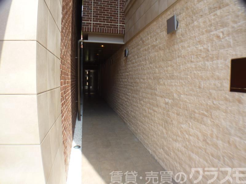 2/3 エントランス