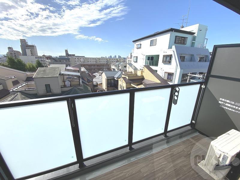 14/27 バルコニー