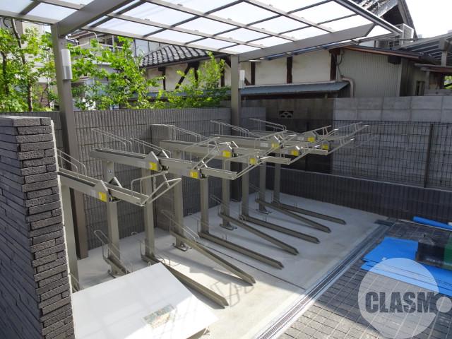 20/29 エントランス