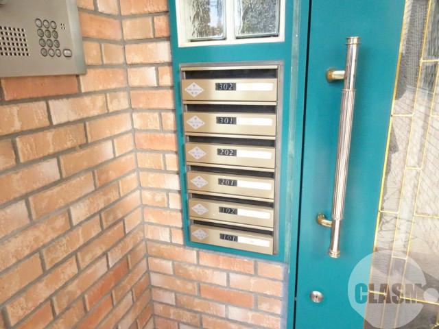 21/27 エントランス