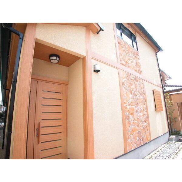 22/30 エントランス