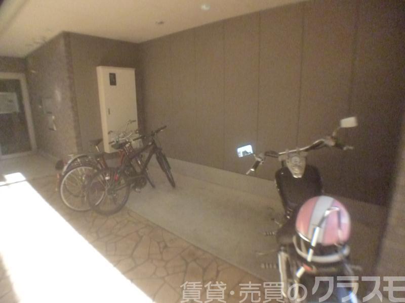 2/3 エントランス