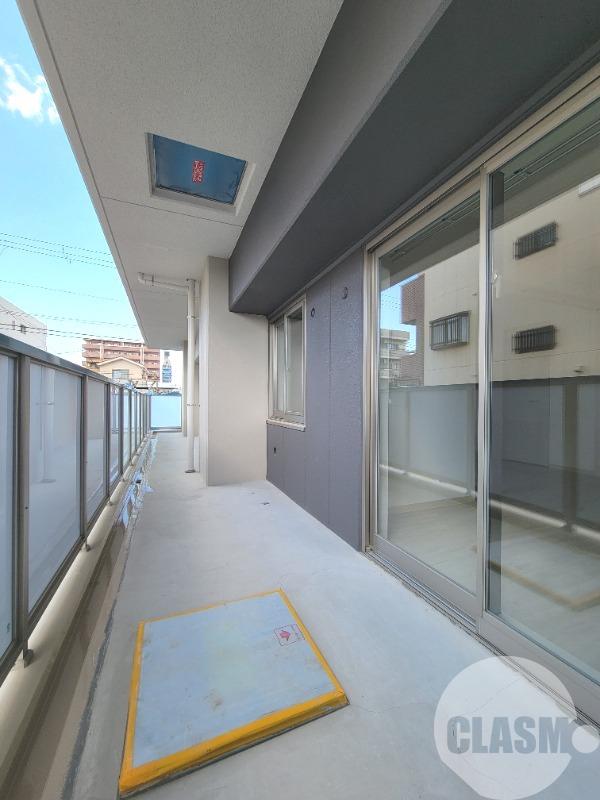 17/27 バルコニー