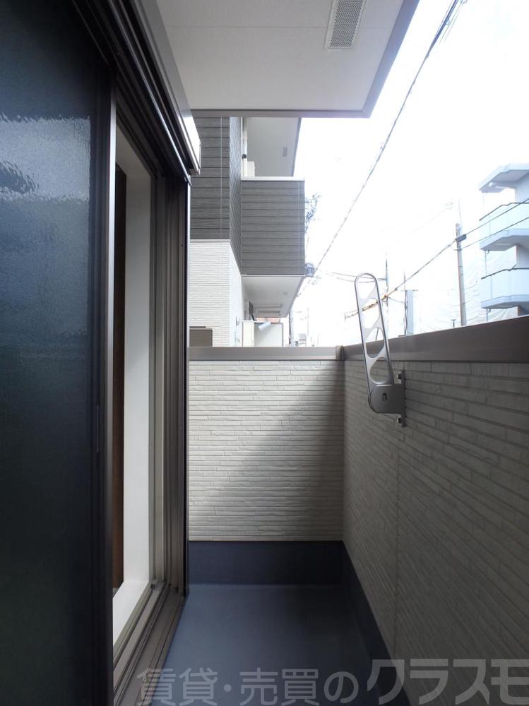 20/30 バルコニー