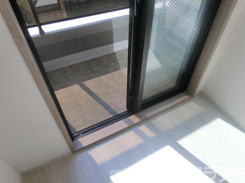 25/30 バルコニー