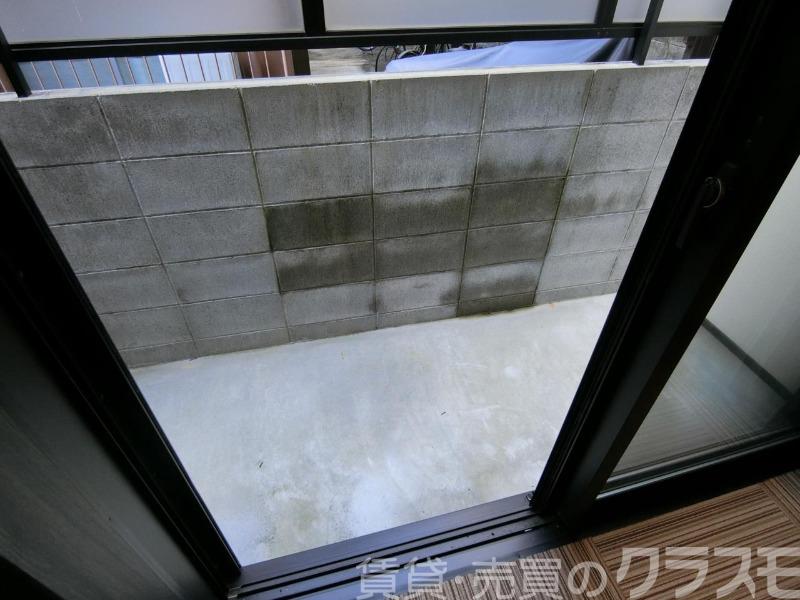 25/30 バルコニー