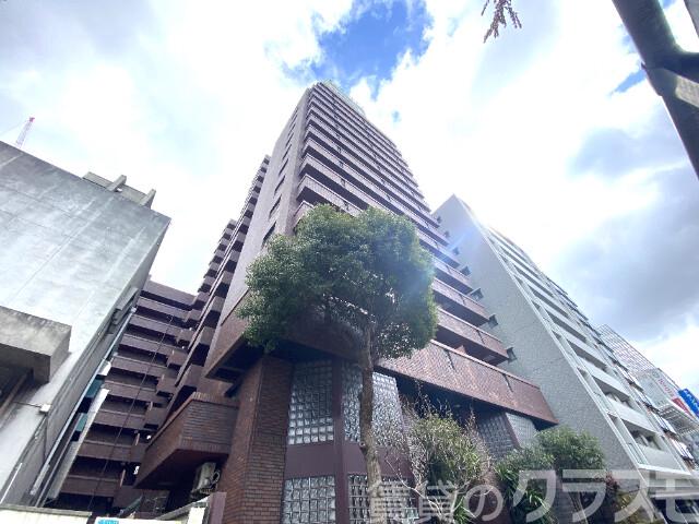 20/26 エントランス