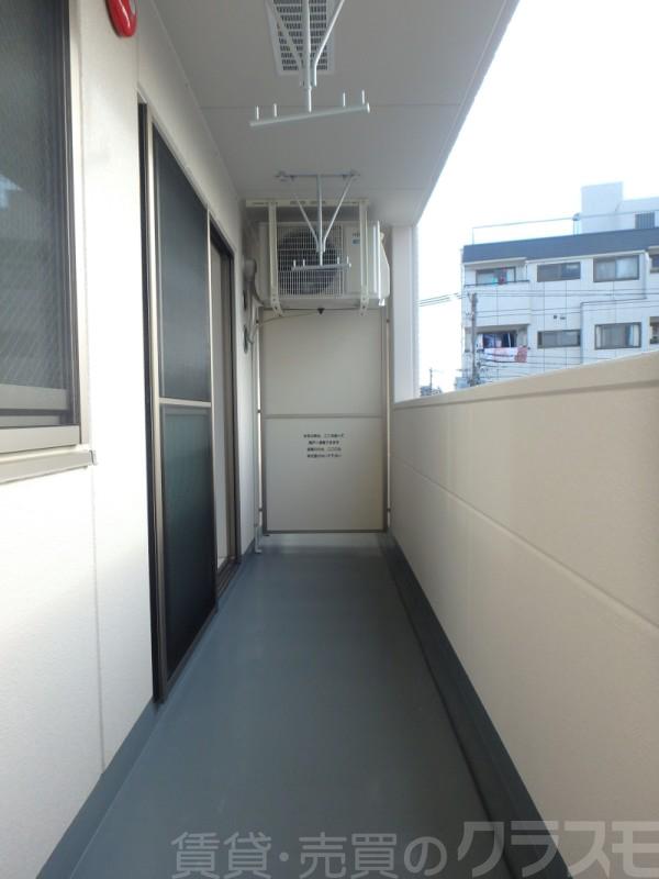 19/30 バルコニー