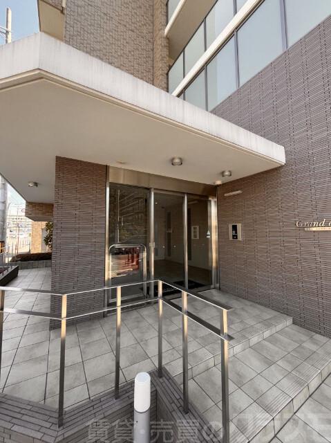 4/11 エントランス