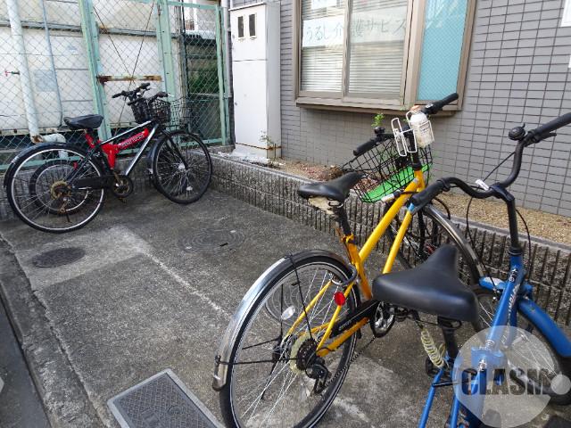 17/22 エントランス