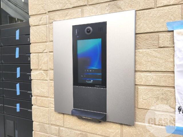 21/26 エントランス