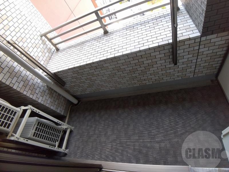 15/26 バルコニー