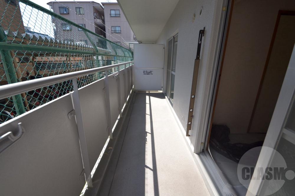 13/30 バルコニー