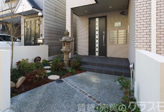 2/2 エントランス