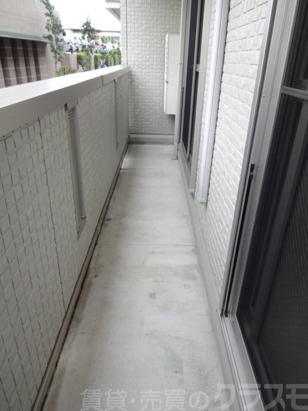 18/26 バルコニー