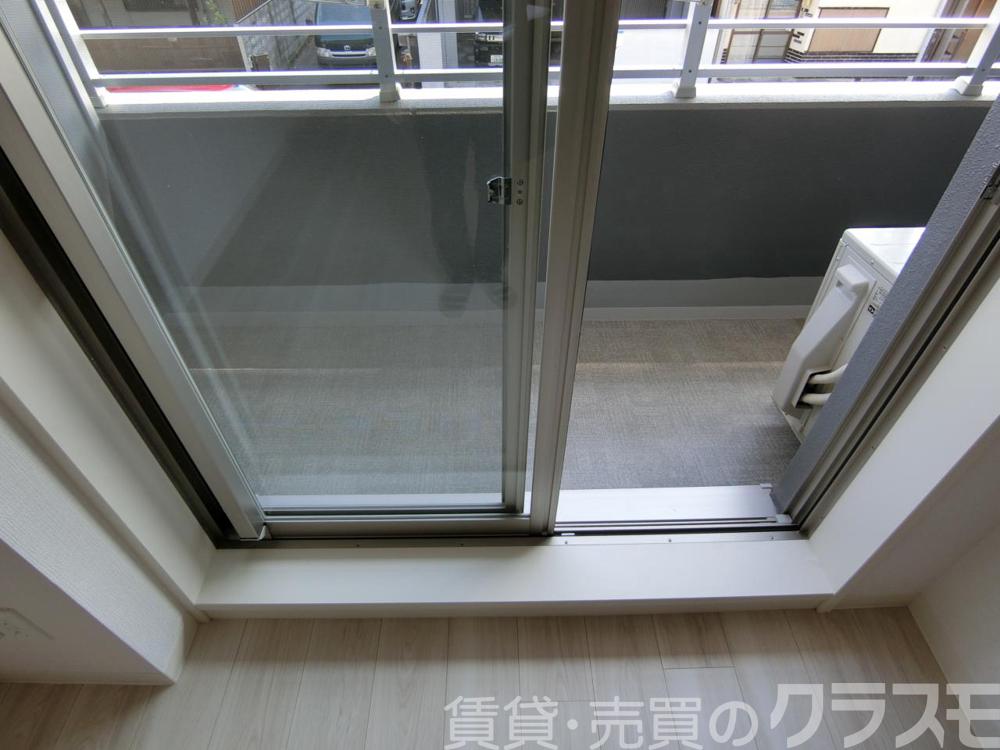 23/30 バルコニー