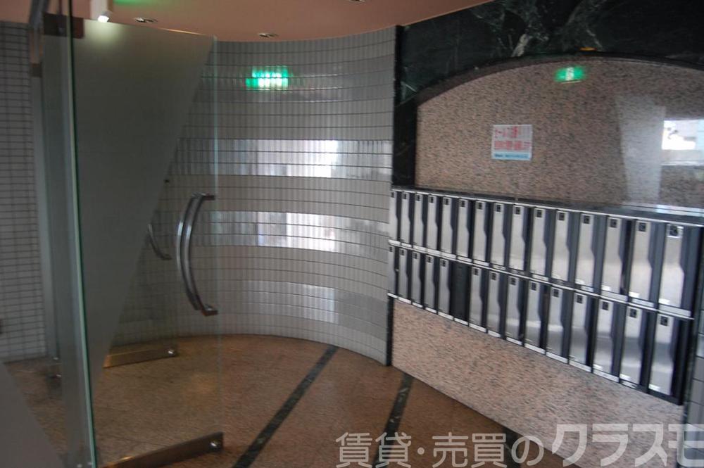 29/30 エントランス