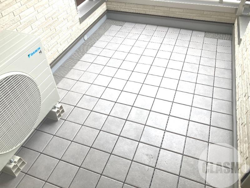 16/27 バルコニー