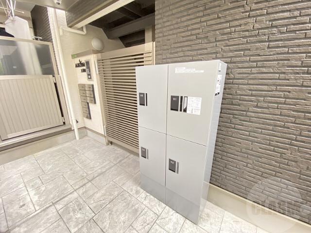 18/30 エントランス