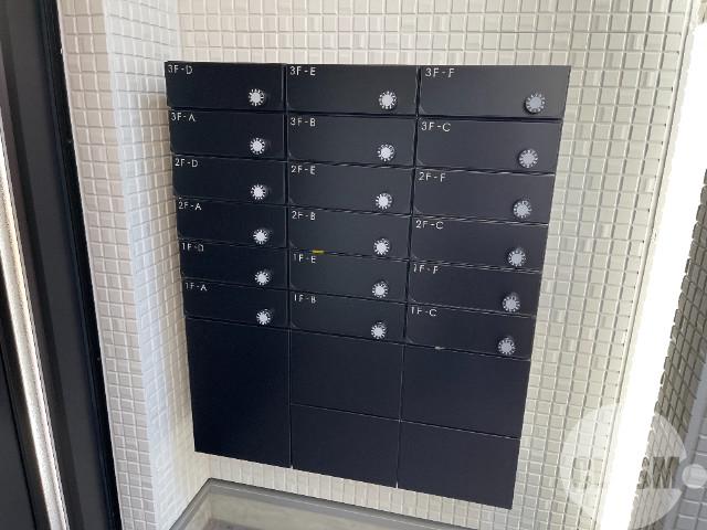 16/22 エントランス