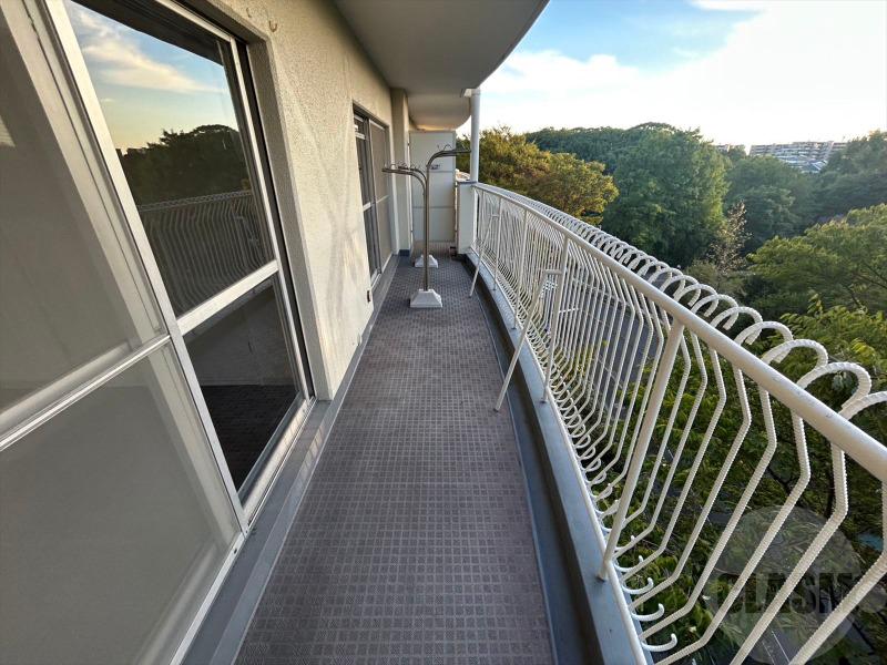 16/28 バルコニー