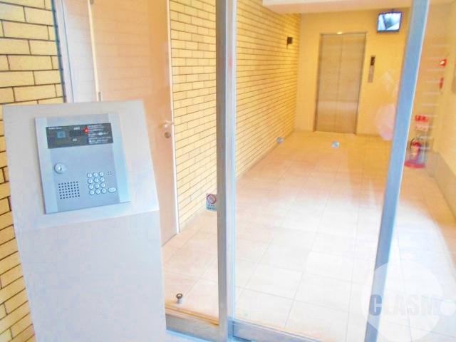 20/28 エントランス