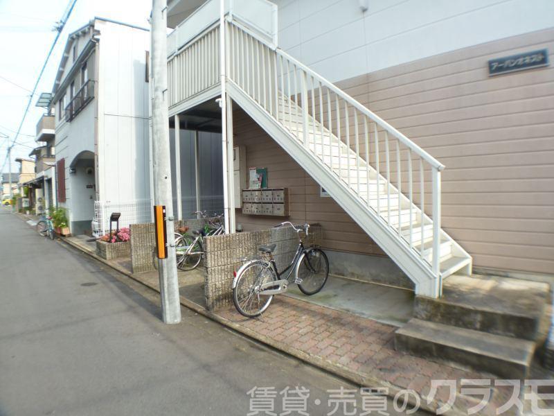 2/3 エントランス